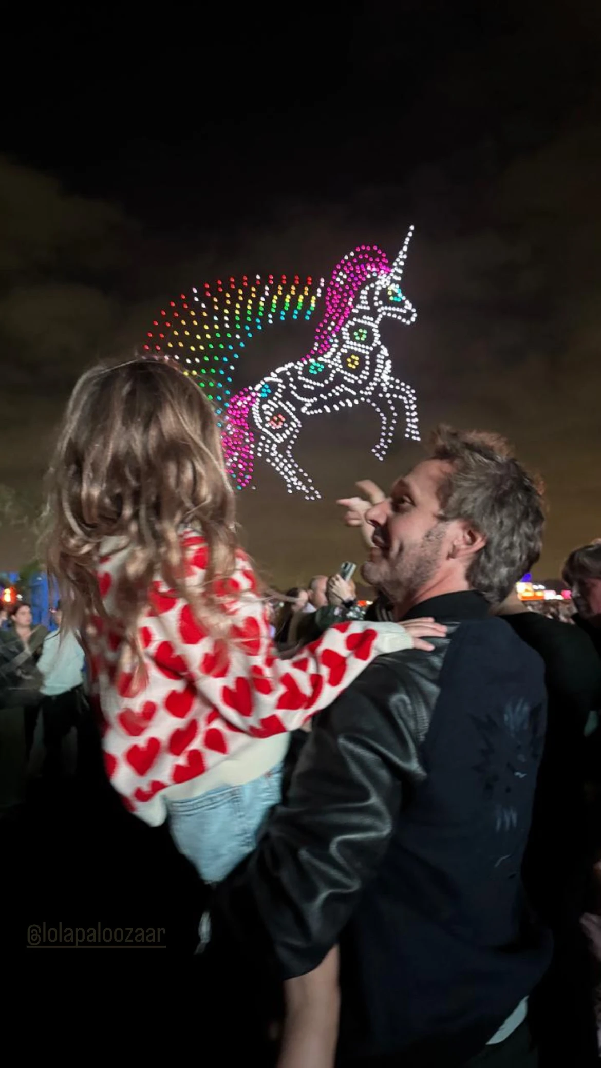 Benjamín Vicuña, Anita Espasandín y Magnolia Vicuña disfrutaron del Lollapalooza