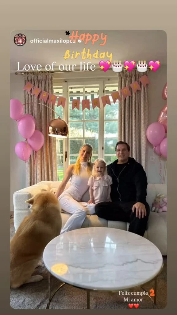 El ex futbolista compartió la postal del día. Fotos: IG.