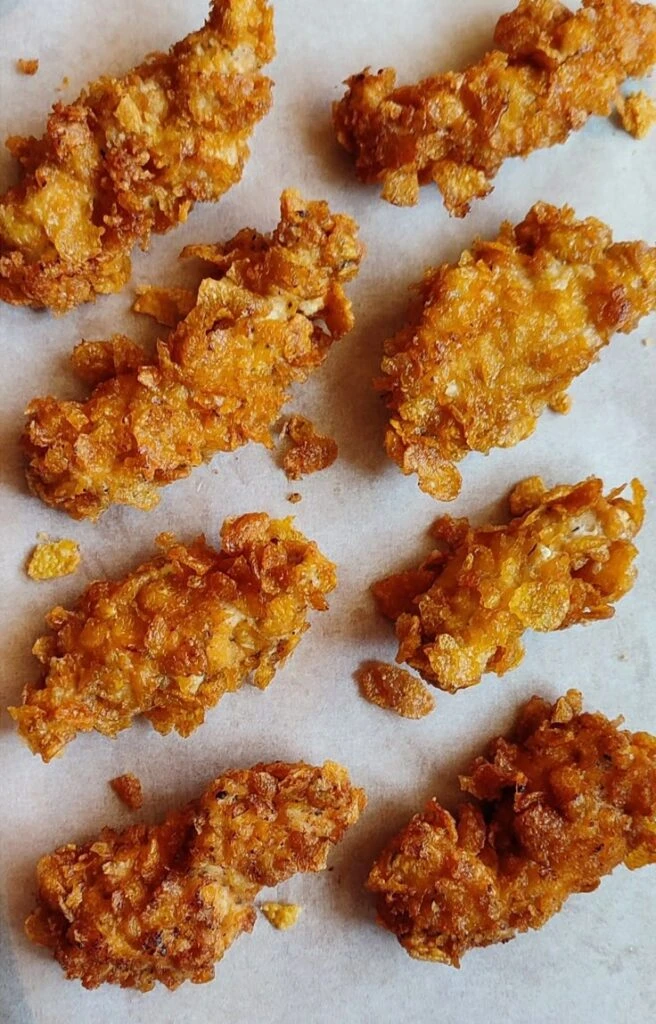Cómo preparar nuggets de pollo caseros: la receta de Jimena Monteverde ideal para hacer en casa