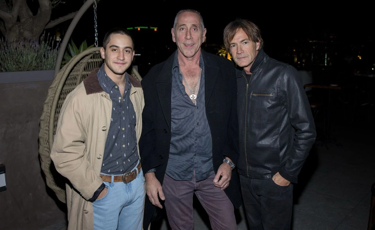 Tommy Dunster y amigos.
