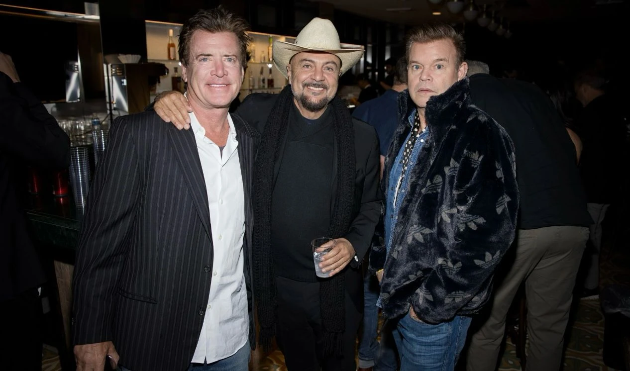 Jimmy Summers, Adolfo Suaya y Paul Oakenfold.
