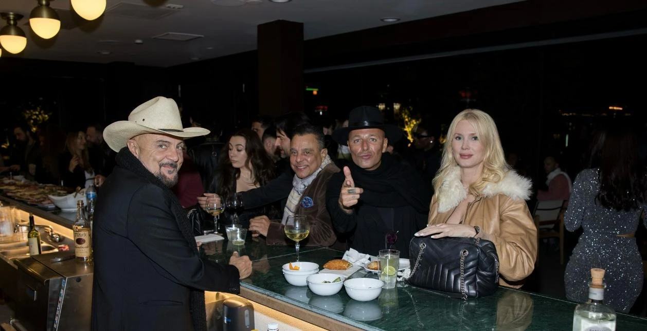 Adolfo Suaya, Gaby Álvarez y Celesta.
