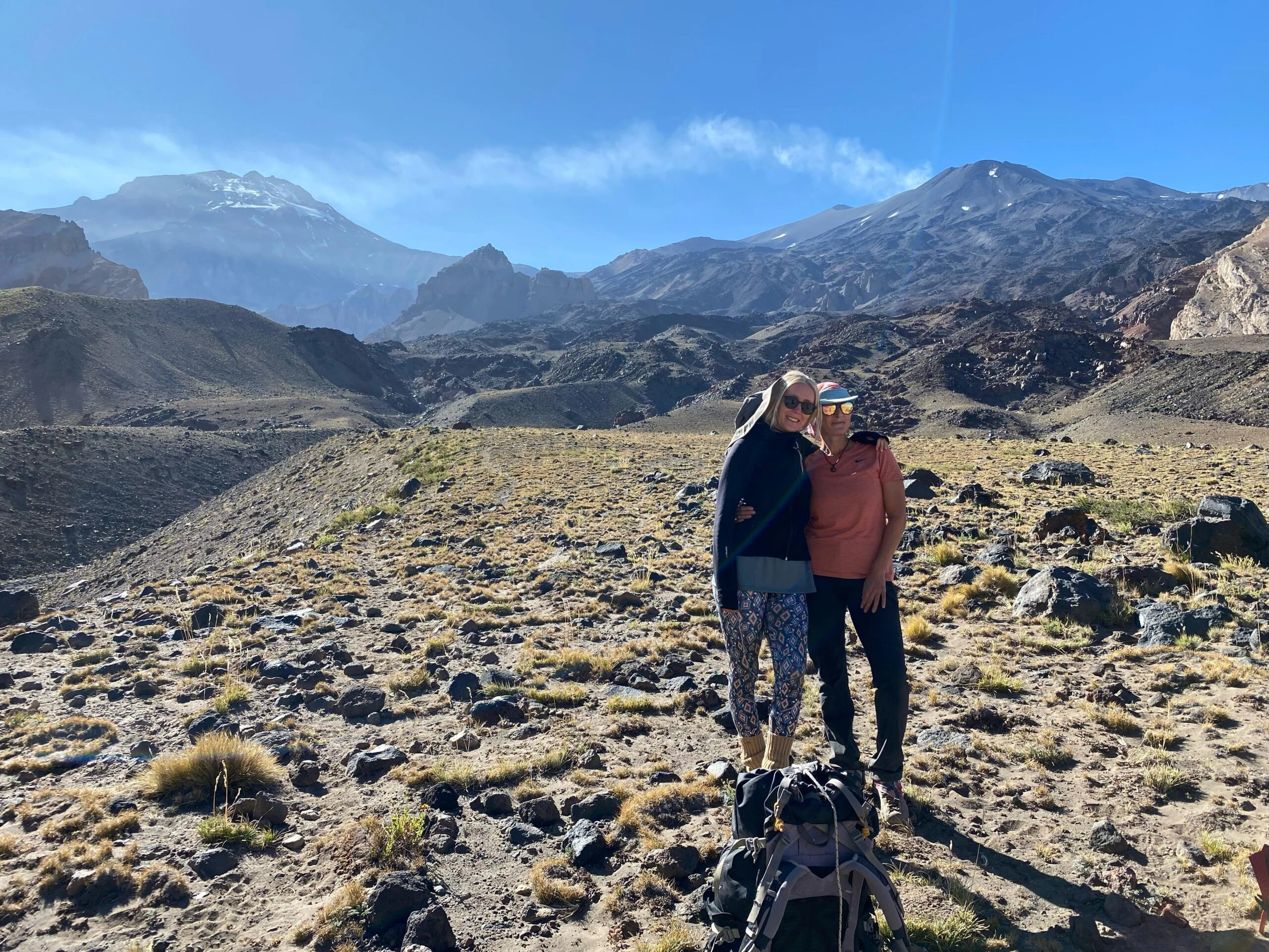 Guadalupe y Azul en la expedición