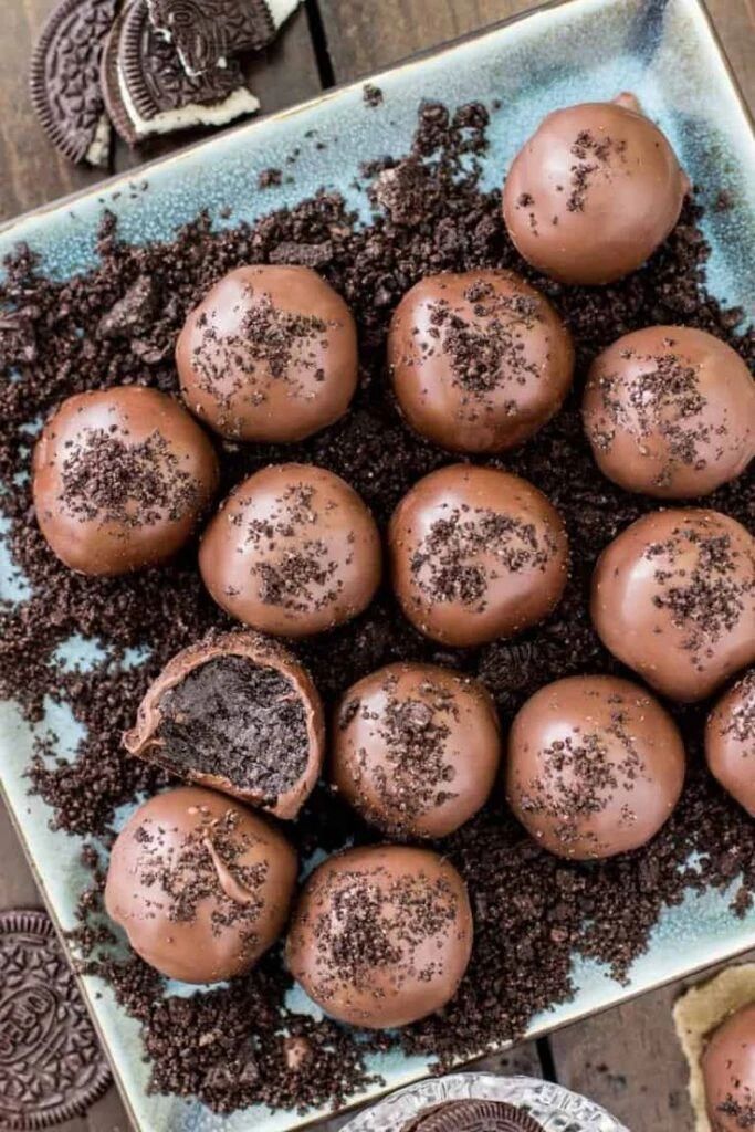 La receta de las trufas sabor cookies ideales para compartir con amigos