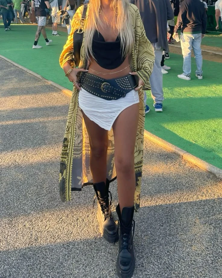 Cuáles son los ítems infaltables para armar un look ideal para ir al Lollapalooza 2025