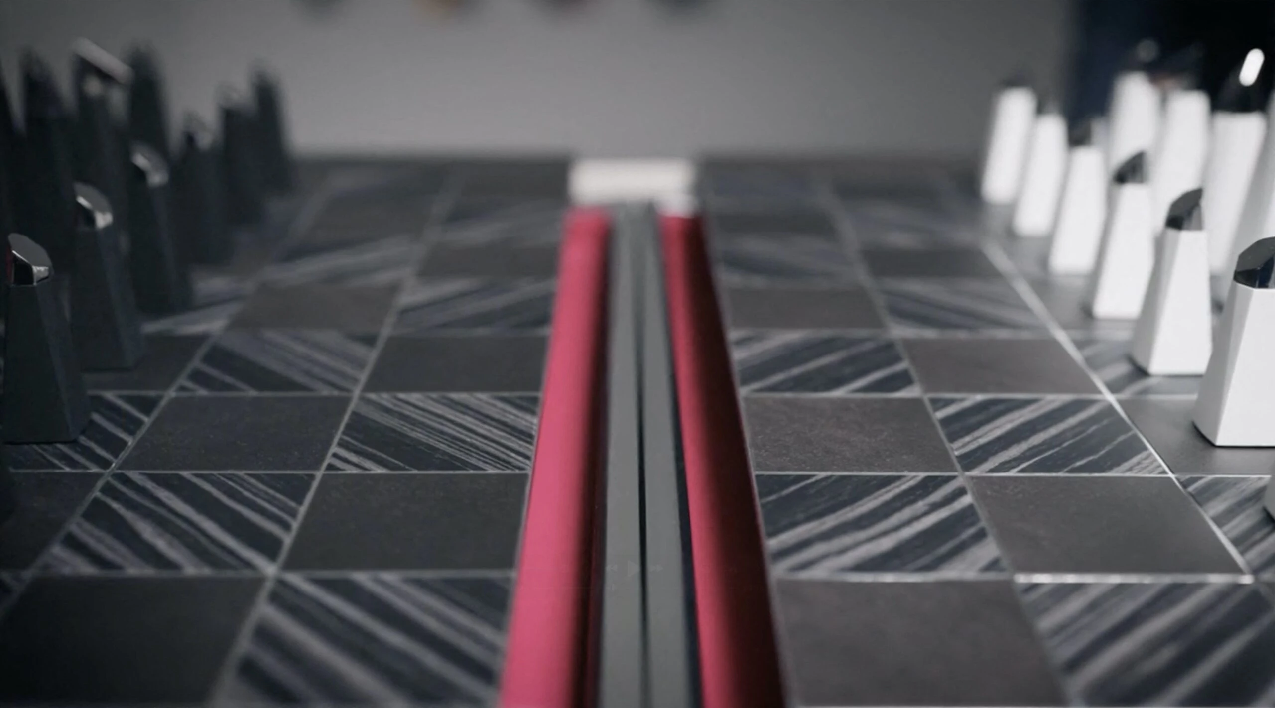 El juego de ajedrez de Rolls-Royce es tan elegante como una de sus limusinas.