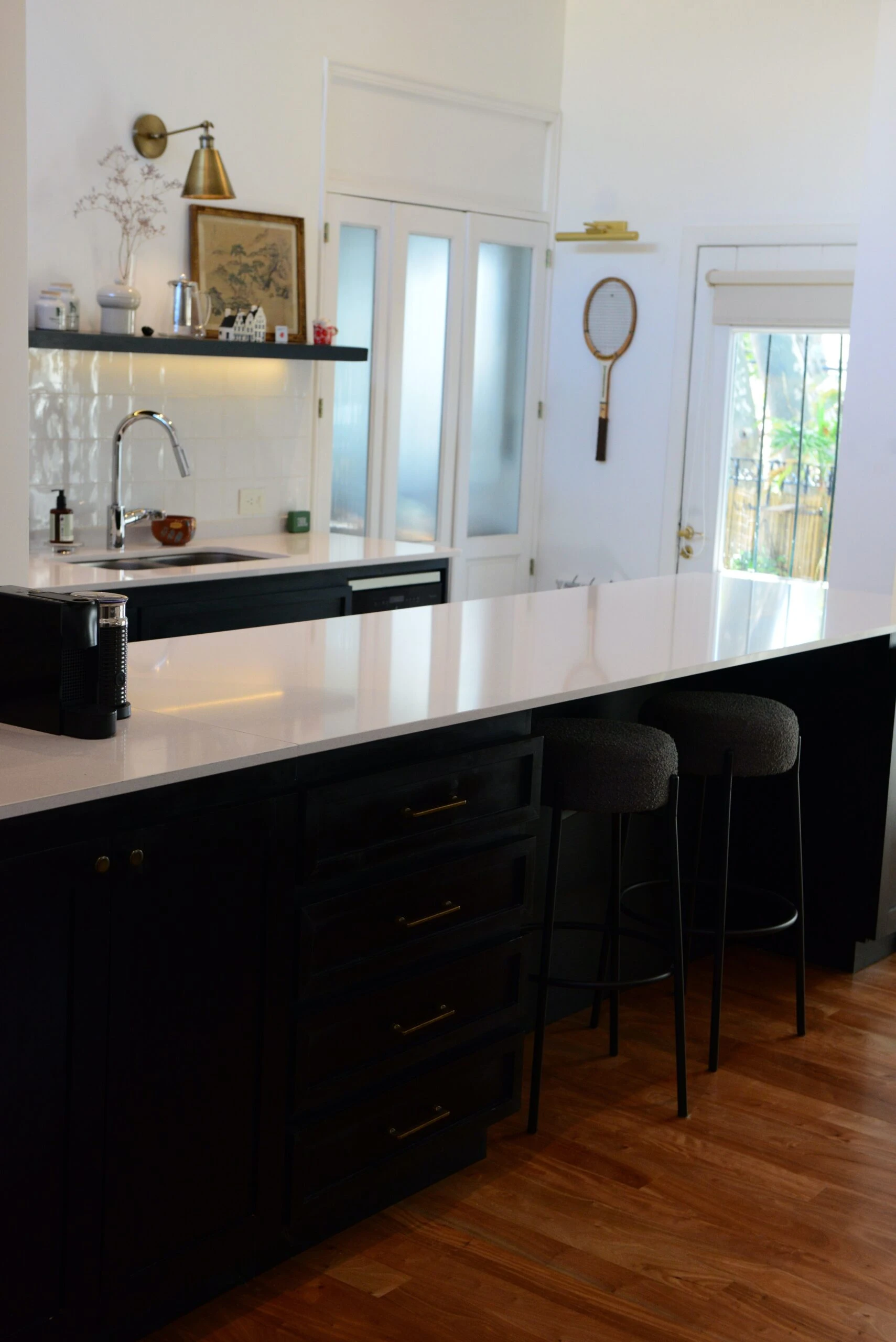 Una cocina diseñada para usar mucho y compartir. 