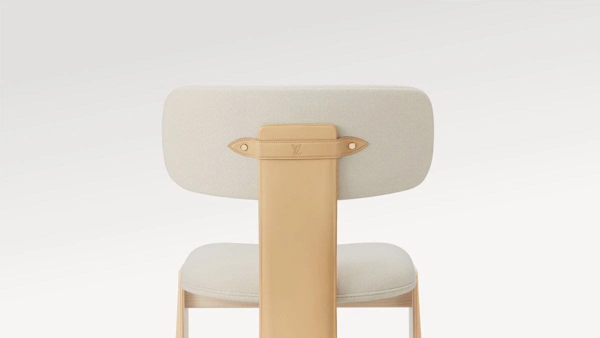 Detalle de silla Louis Vuitton x Cristián Mohaded.