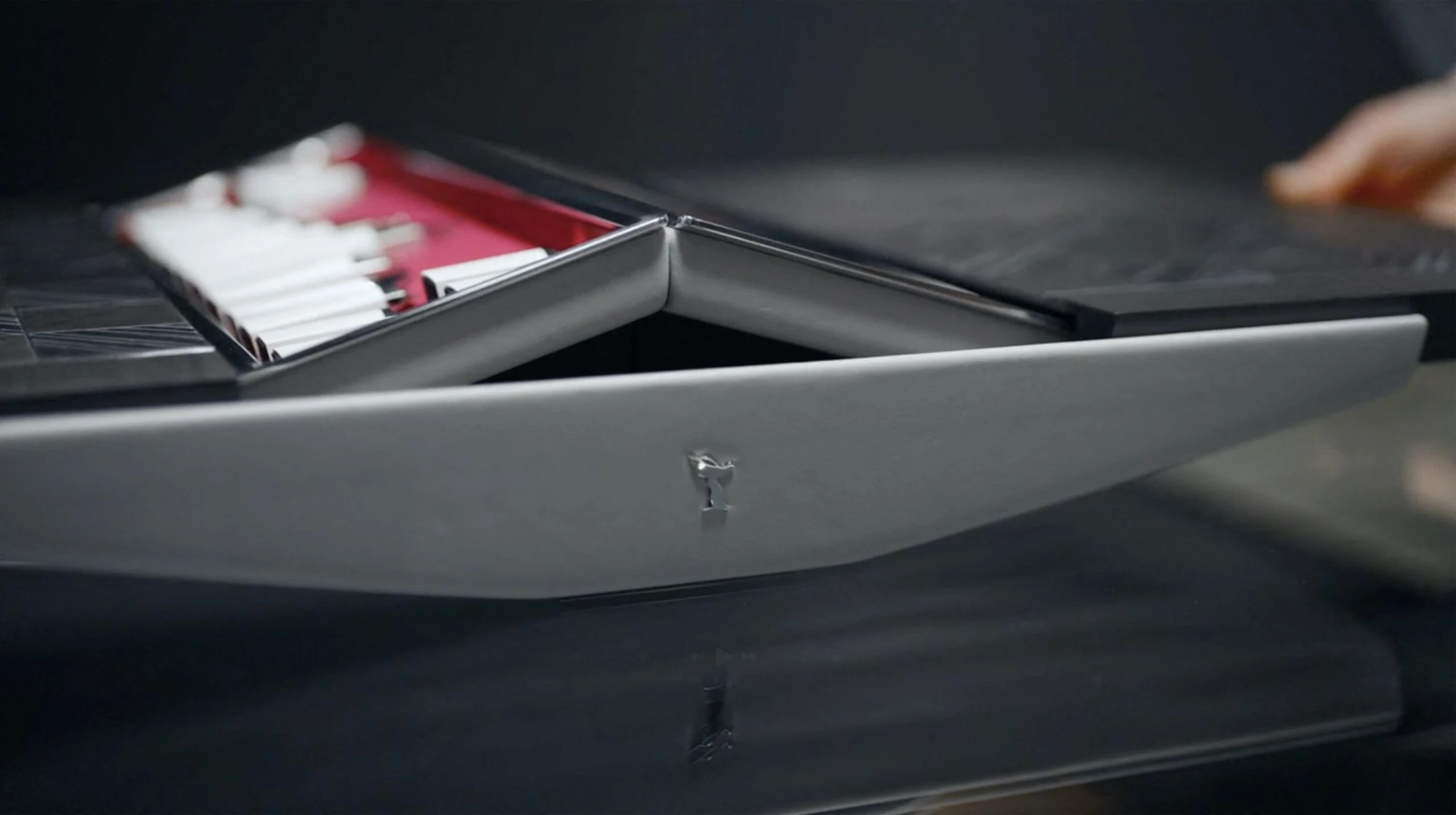 El juego de ajedrez de Rolls-Royce, a imagen y semejanza de sus icónicos coches de lujo.