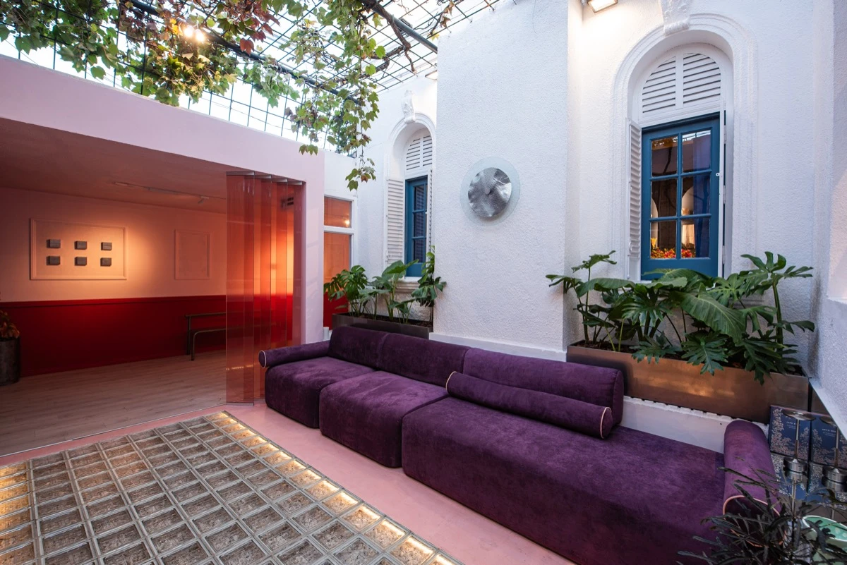 Casa FOA Córdoba resignifica el histórico edificio de la ex Academia Argüello.