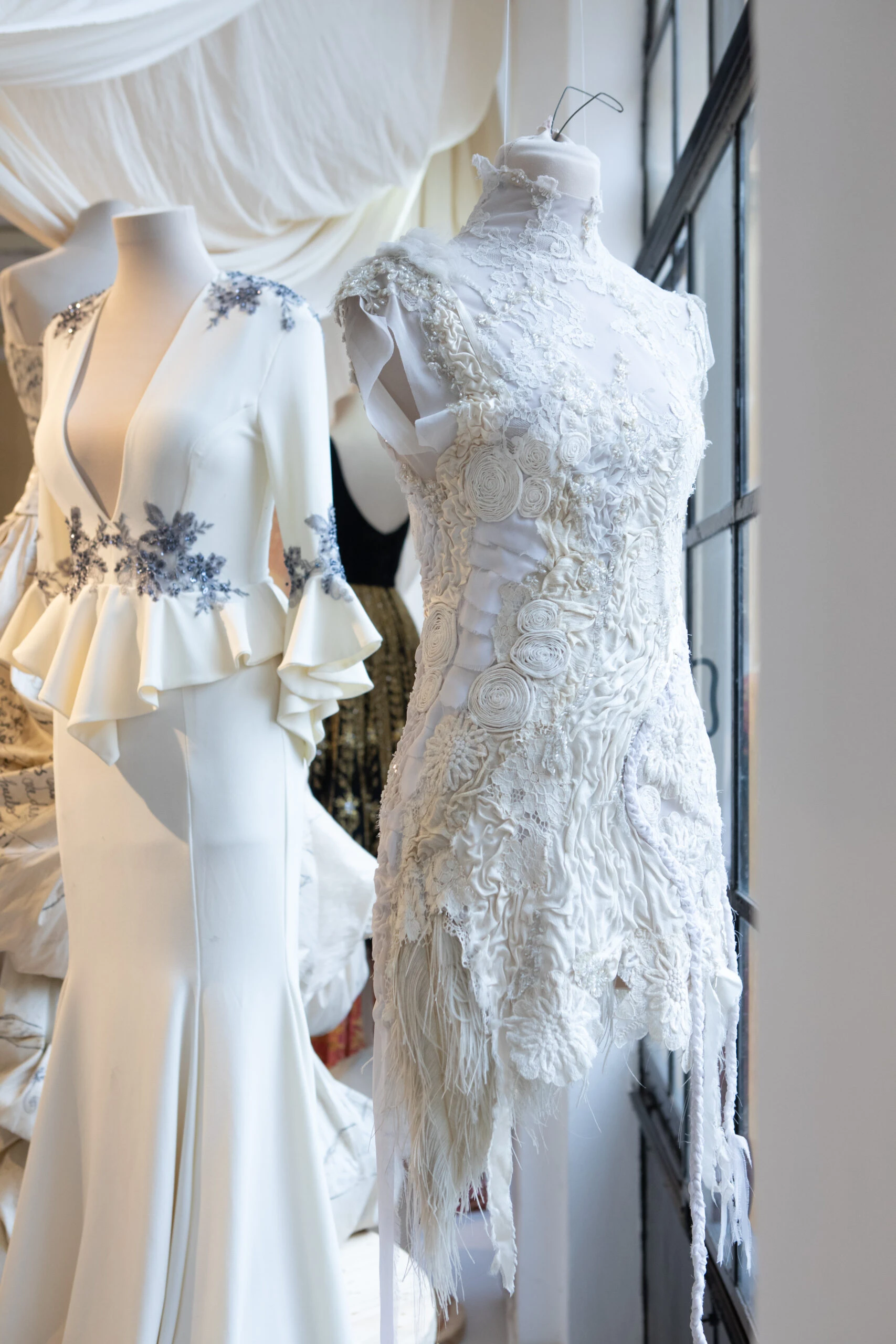 Muestra "120 vestidos, 120 años de la historia de la moda"