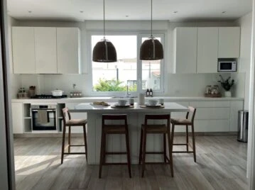 Cómo elegir la alacena perfecta para tu cocina