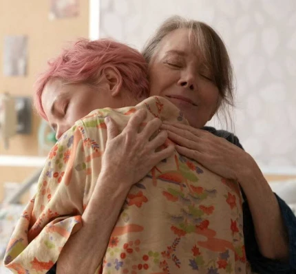 Molly consigue sanar la relación con su mamá antes de morir