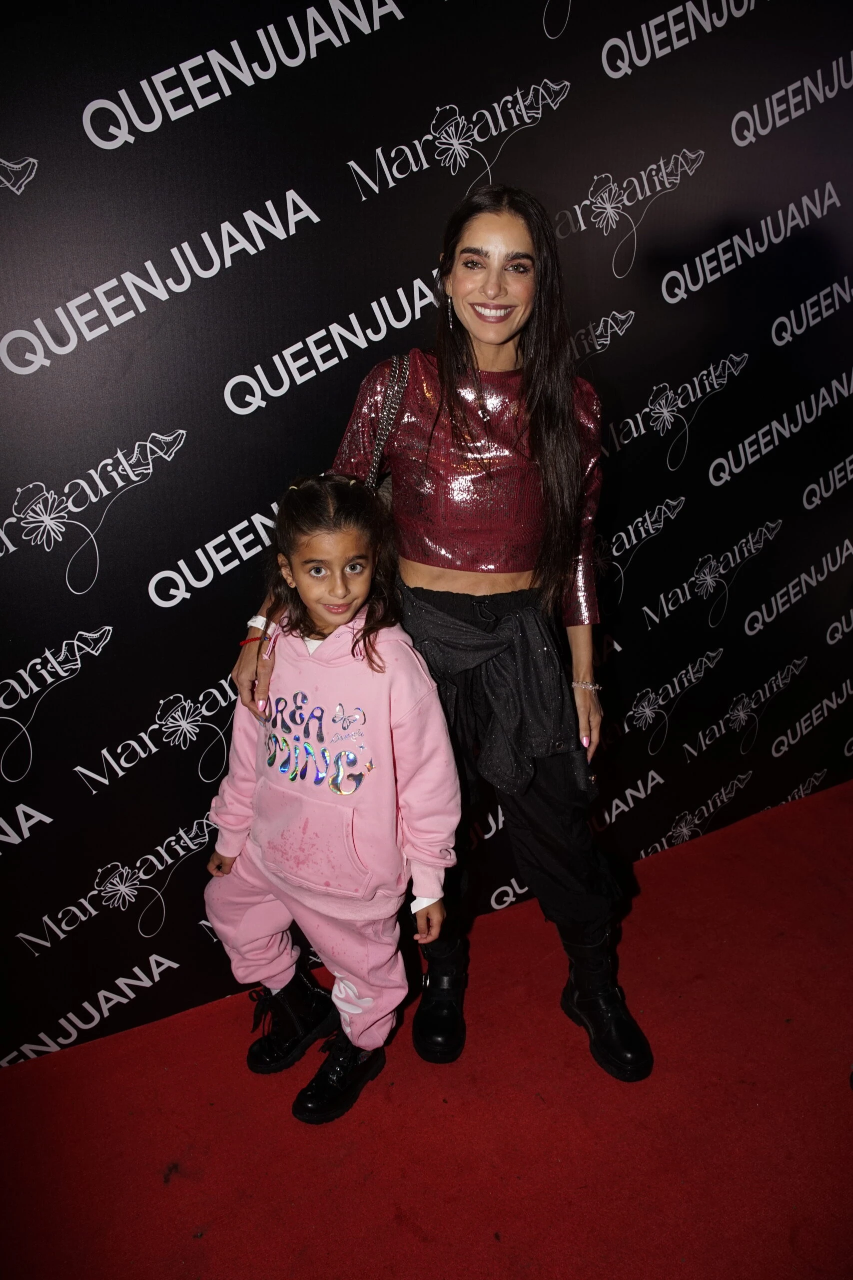 Gabriela Sari y Donna