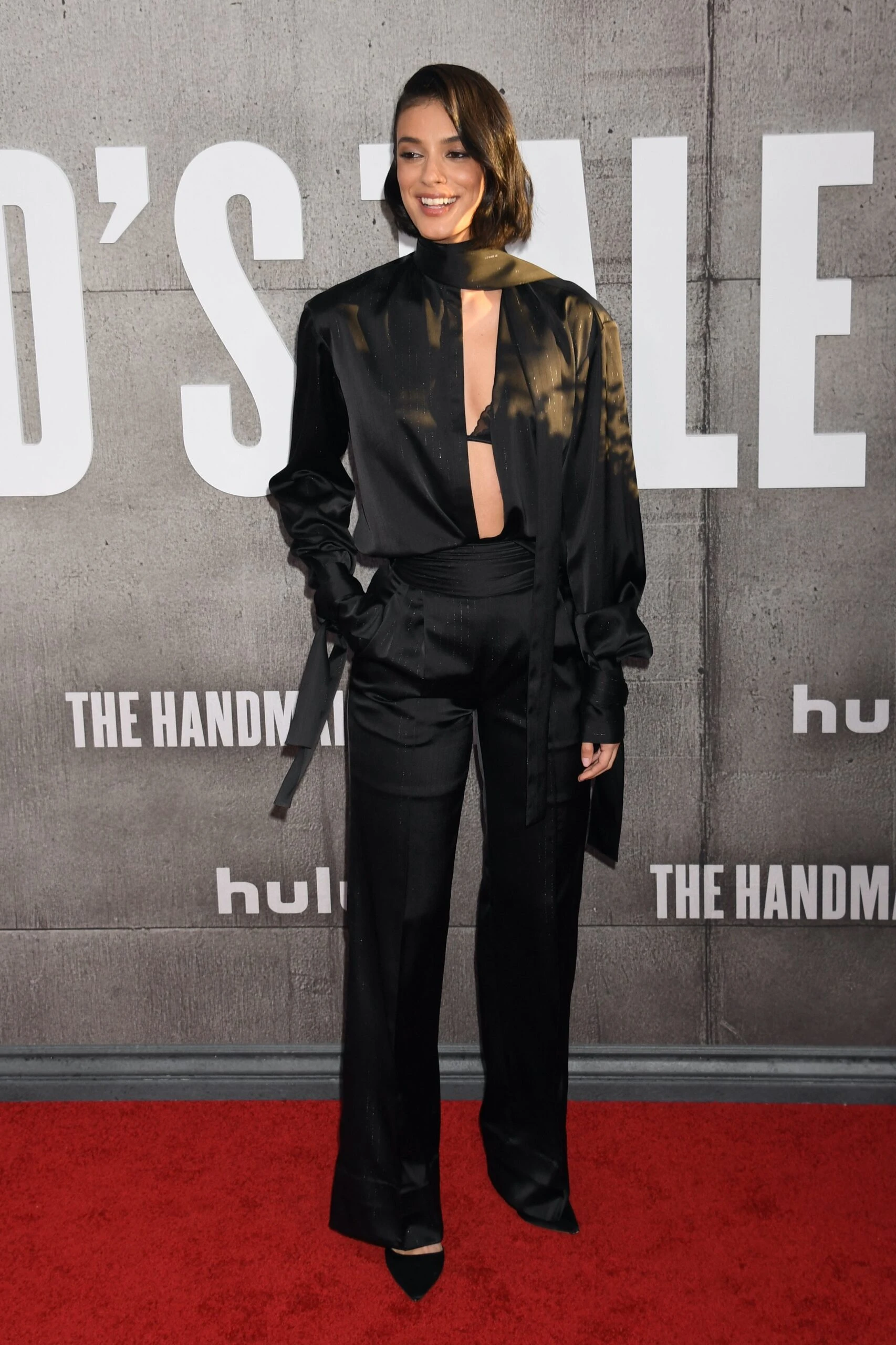 de Elizabeth Moss a Yvonne Strahovski, los looks de los famosos en la premiere de "El cuento de la criada"