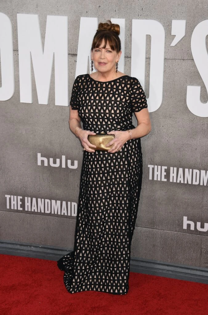 de Elizabeth Moss a Yvonne Strahovski, los looks de los famosos en la premiere de "El cuento de la criada"