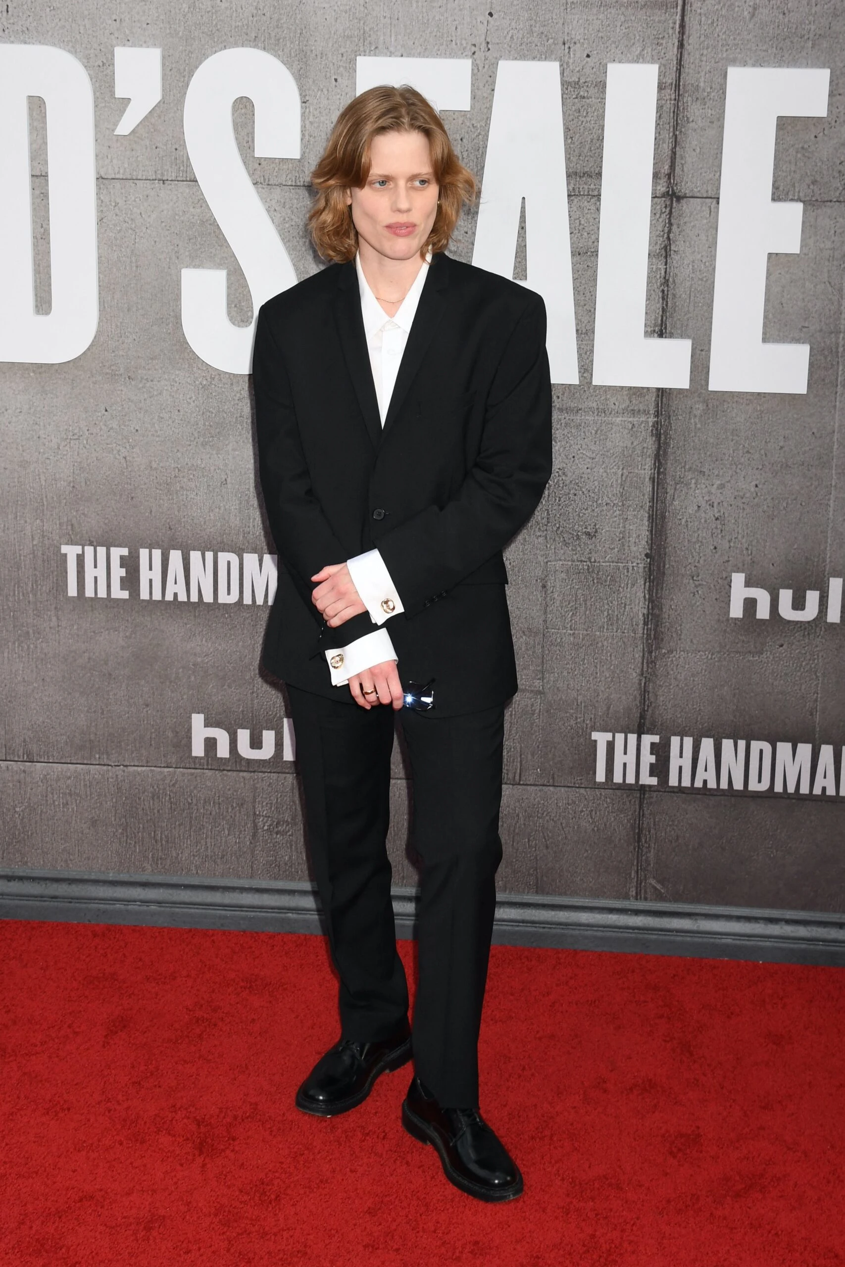 de Elizabeth Moss a Yvonne Strahovski, los looks de los famosos en la premiere de "El cuento de la criada"