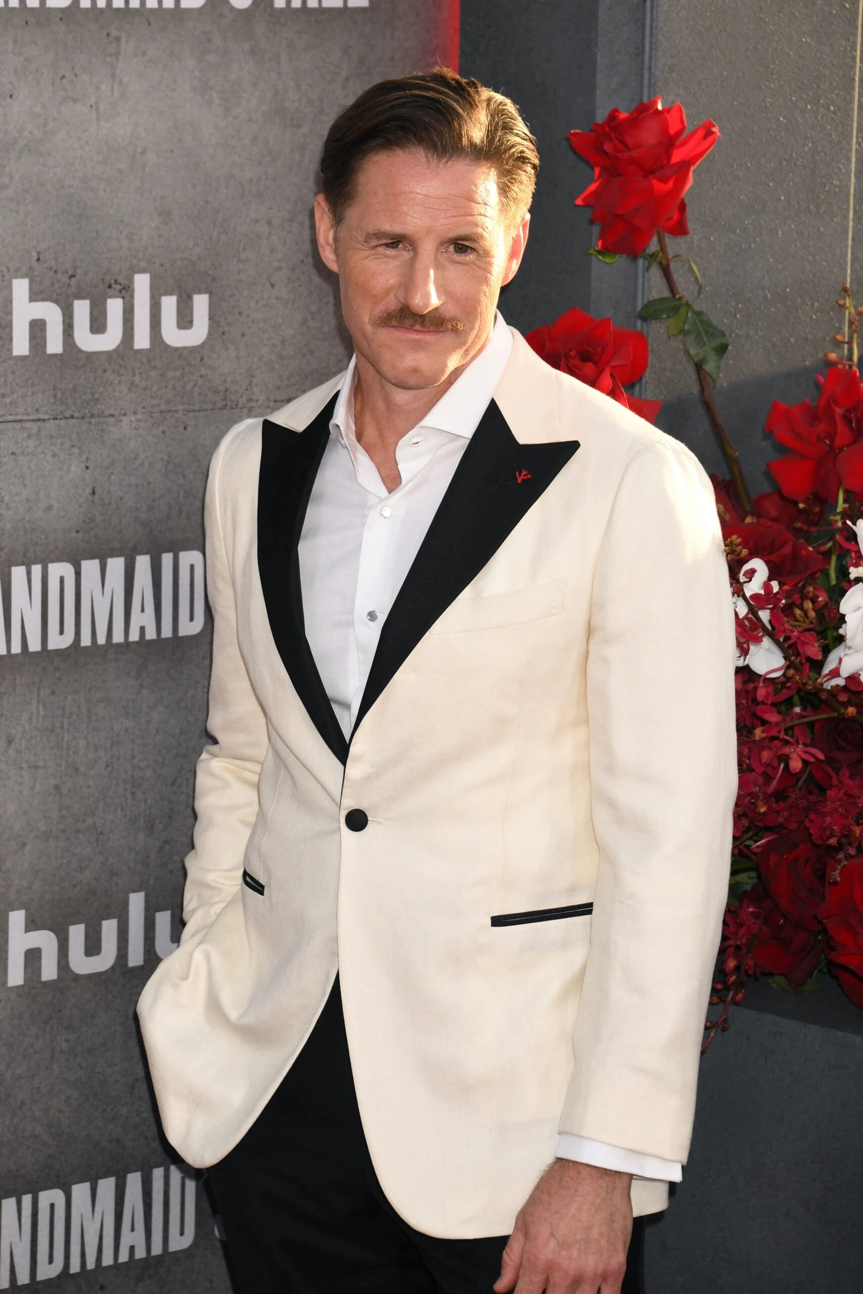 de Elizabeth Moss a Yvonne Strahovski, los looks de los famosos en la premiere de "El cuento de la criada"