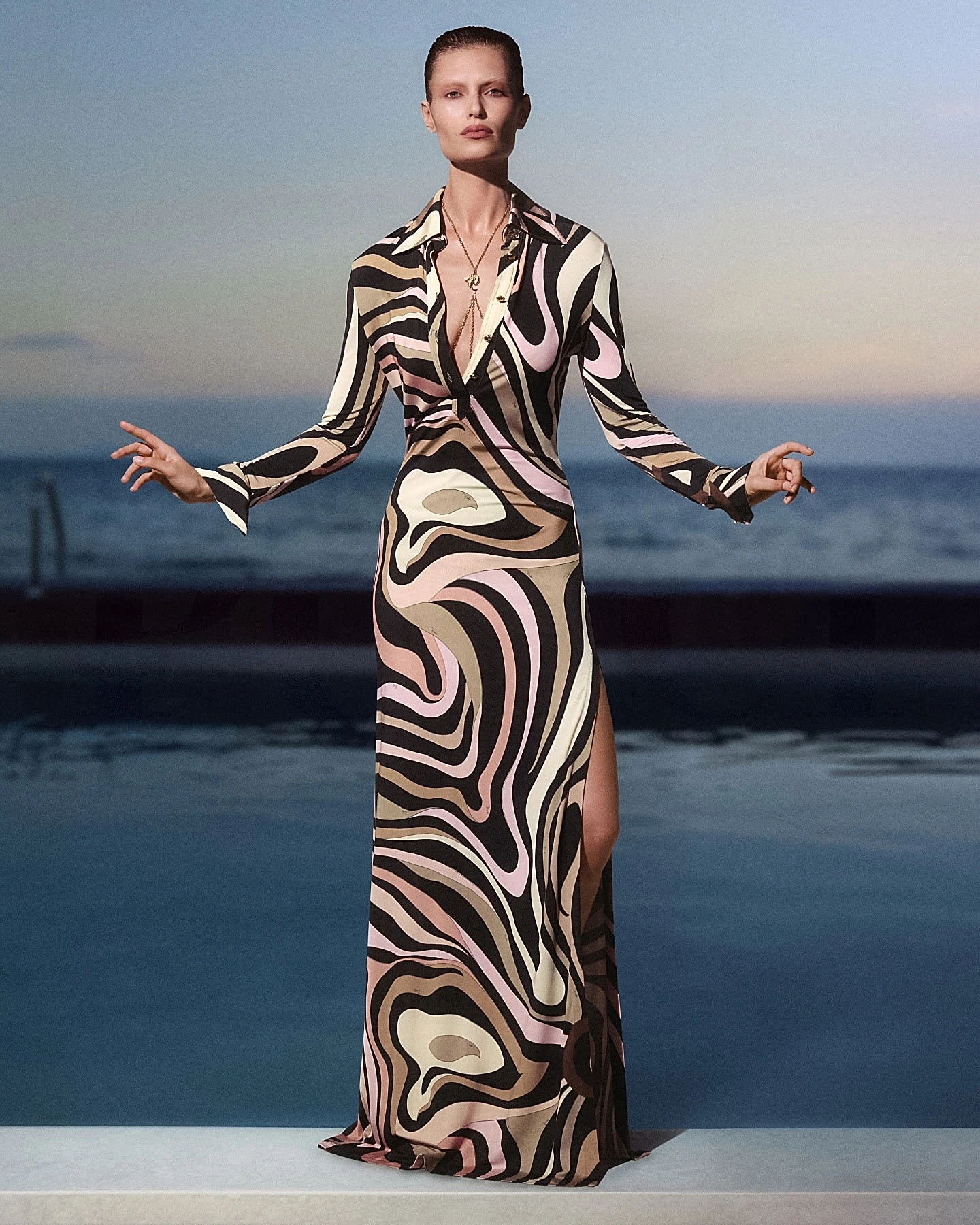 PUCCI presenta la campaña Marmo SS25 de Drew Vickers