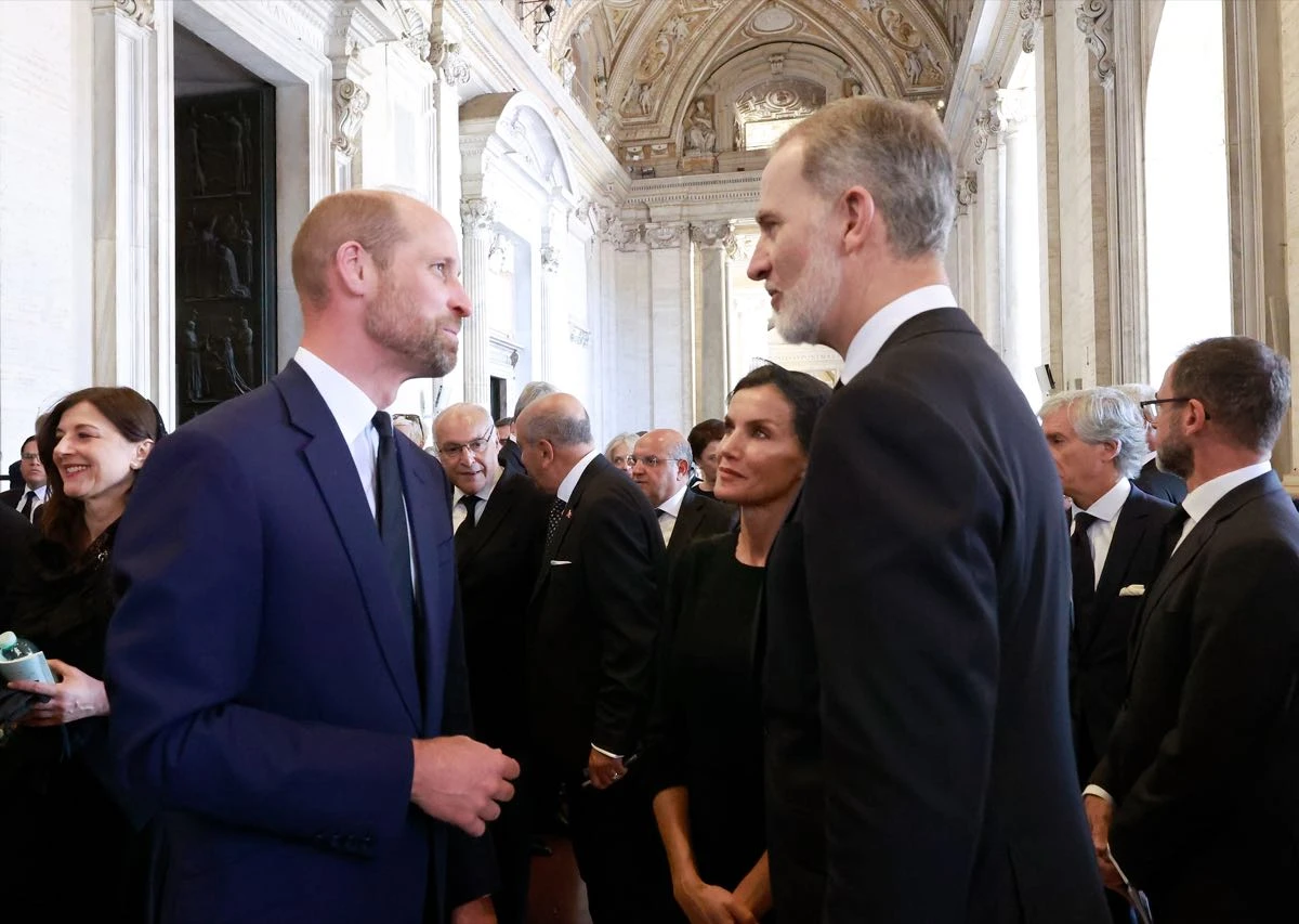 El principe William con el rey Felipe