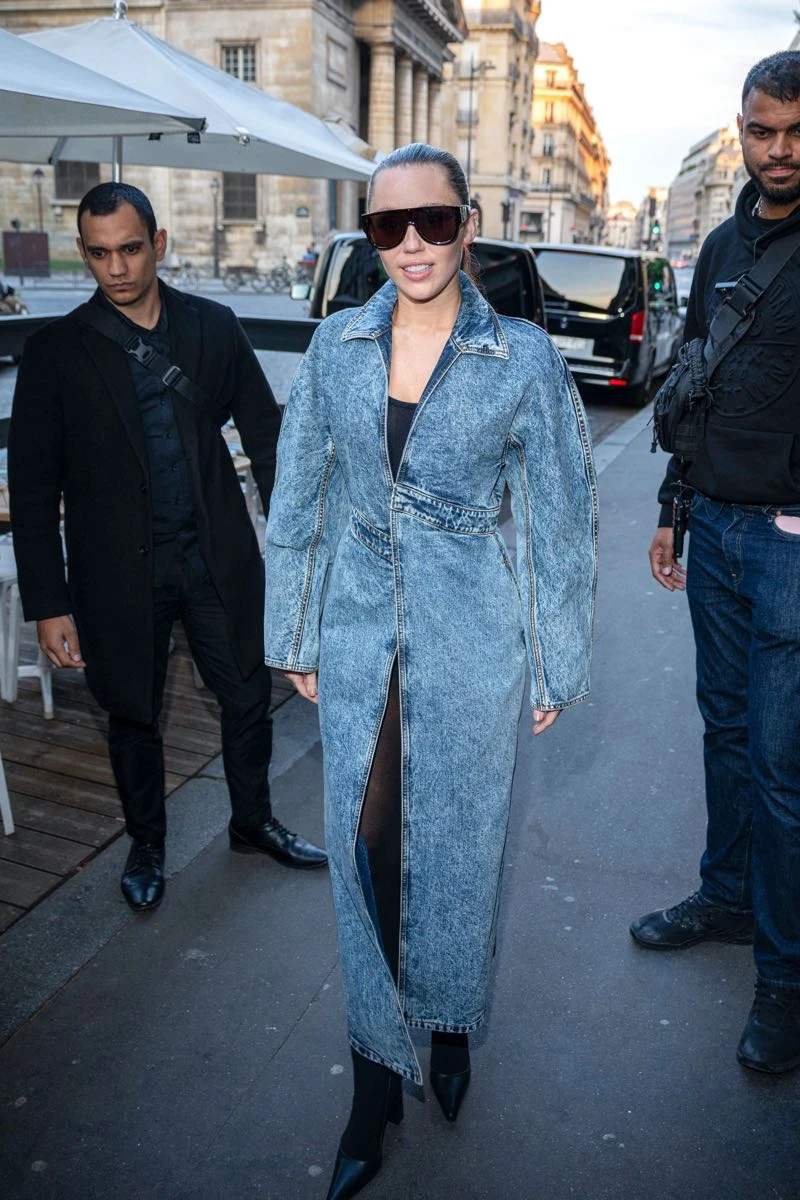 Miley Cyrus en París.