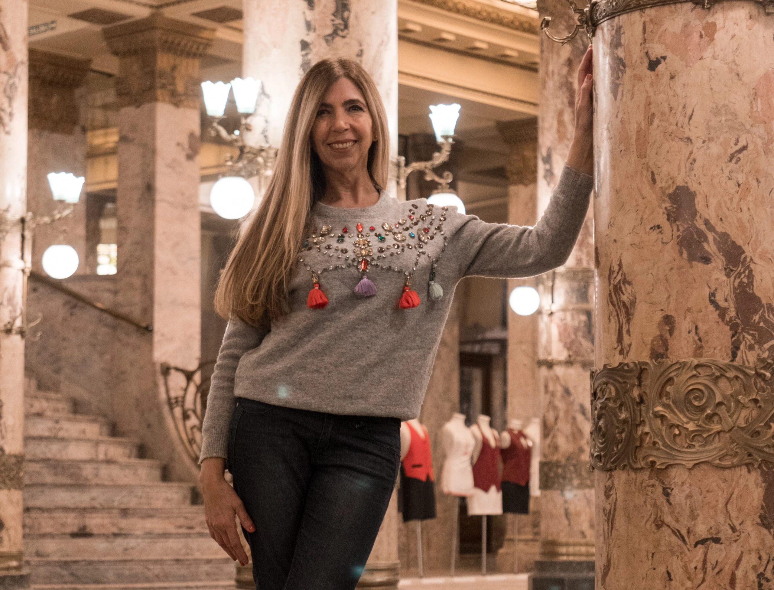 redescubrir los clásicos espacios que no pueden faltar en un libro de joyas porteñas 