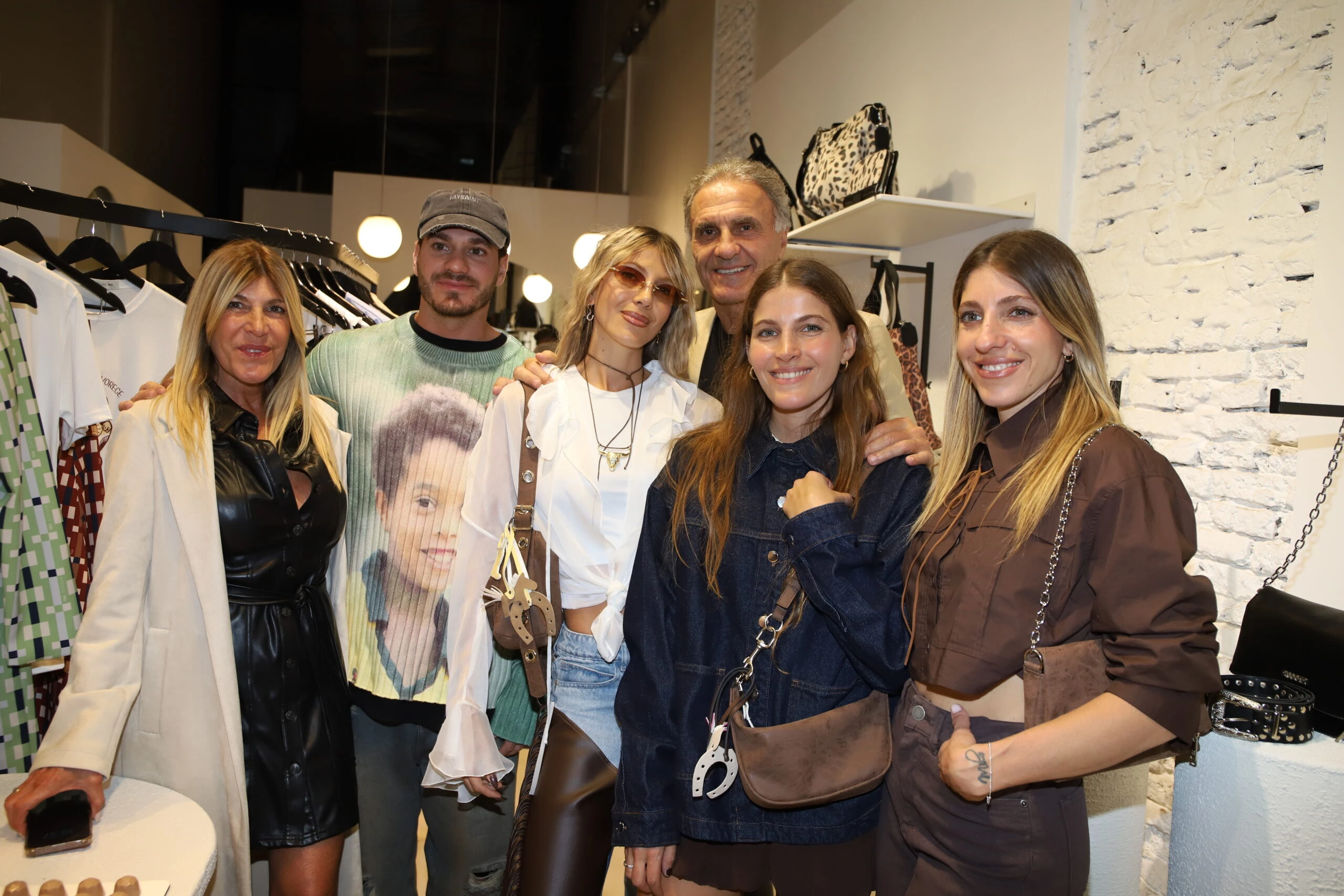 Los Ruggeri celebrando un nuevo logro familiar. 