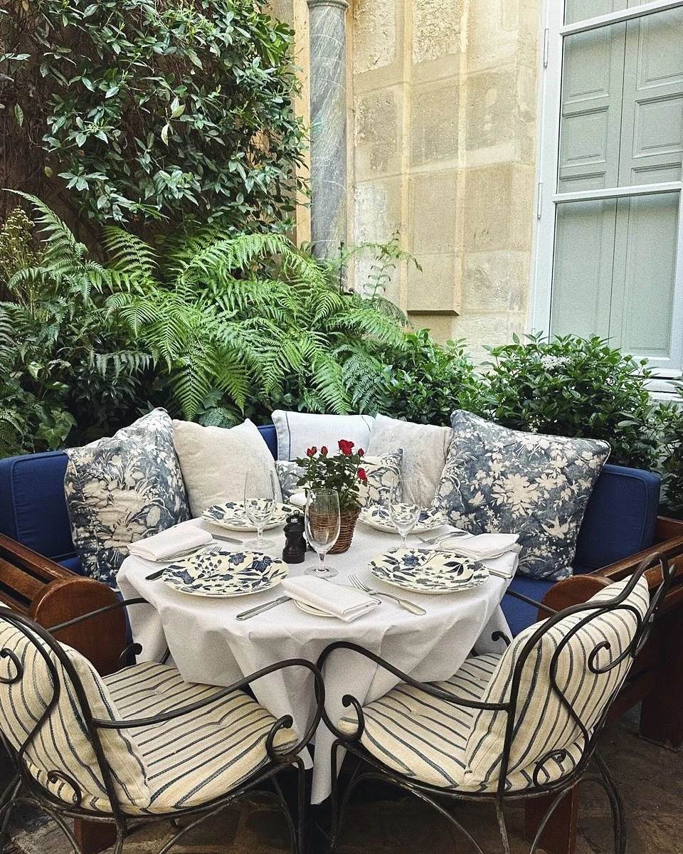 El rincón deco que enamoró a Juliana Awada en París. 