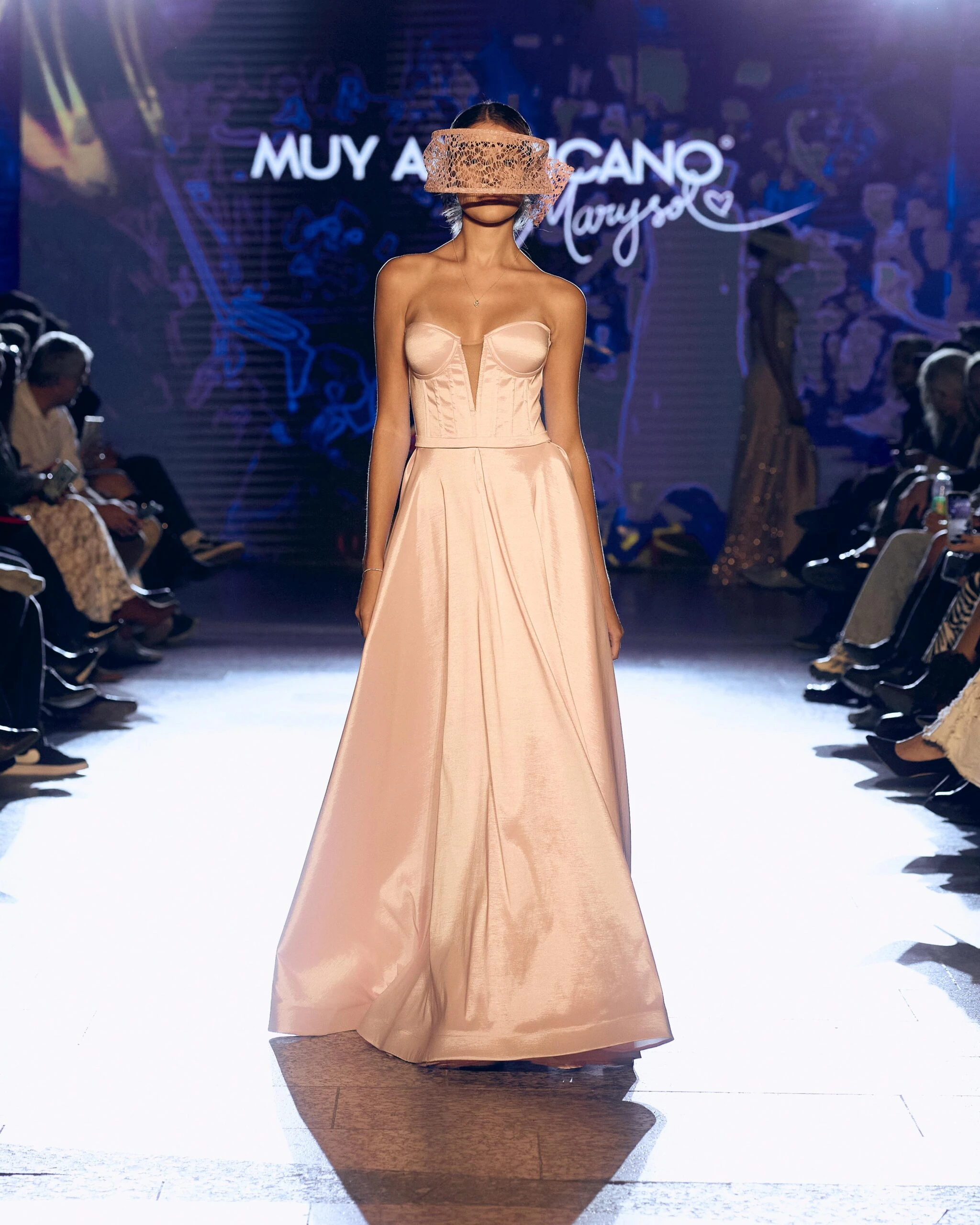 Muy Americano by Marysol