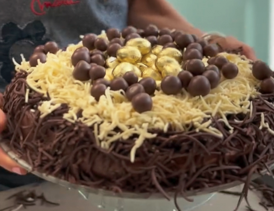 Torta bombón: con nueces, chocolate, crema y dulce de leche, esta es la receta mas dulce de Maru Botana