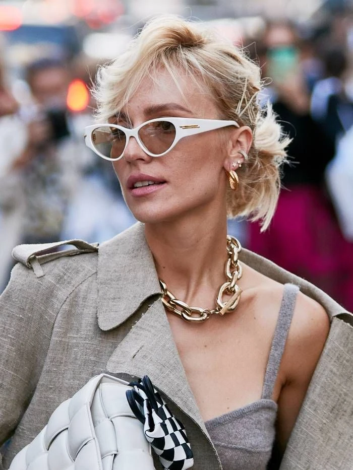 Pampita tiene el accesorio perfecto para elevar un look de otoño