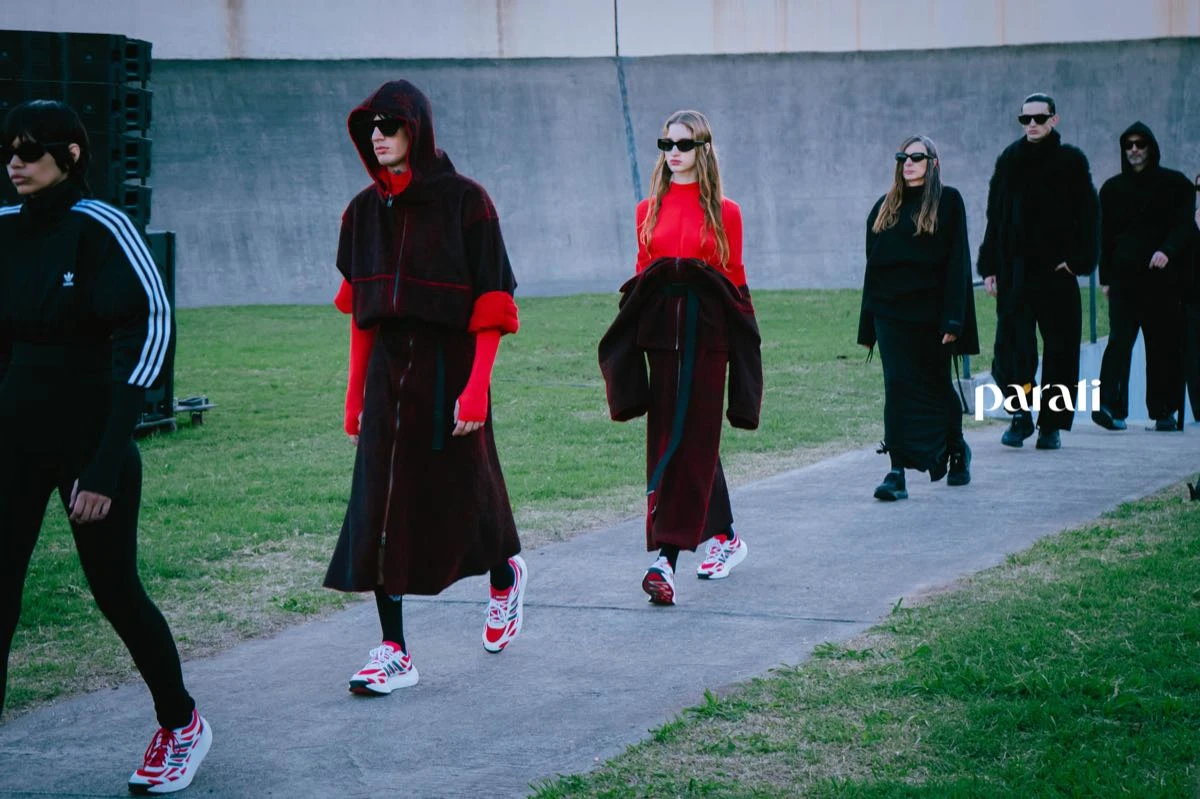 Kostüme y adidas Originals.