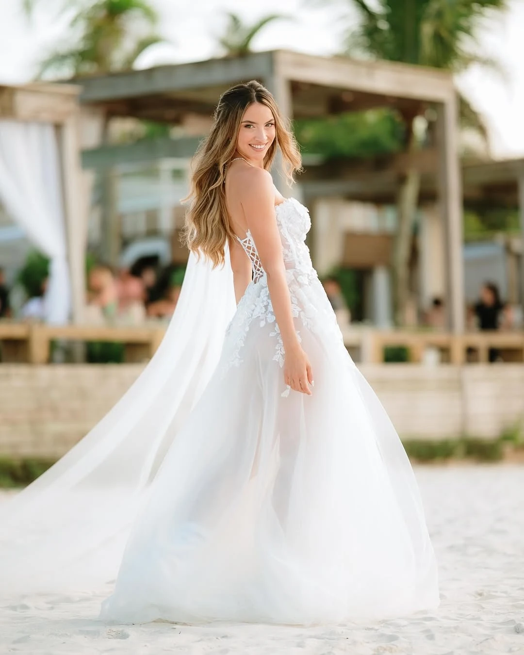 Así fue el look nupcial de Sofía Fernández. Fotos: IG. 