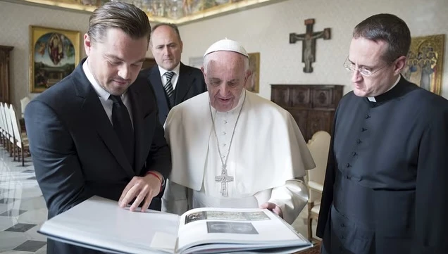 Leonardo Di Caprio recordó cuando fue recibido por el Papa en el Vaticano. Fotos: IG.