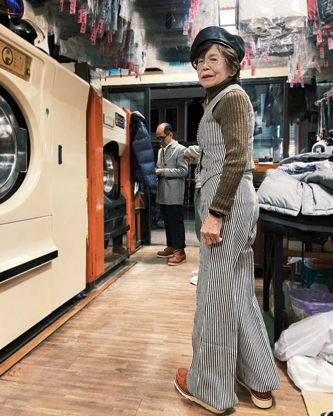 Wan-Ji y Xin’e, los abuelos taiwaneses que promueven la moda circular con ropa olvidada