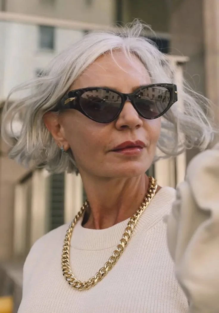 Pampita tiene el accesorio perfecto para elevar un look de otoño