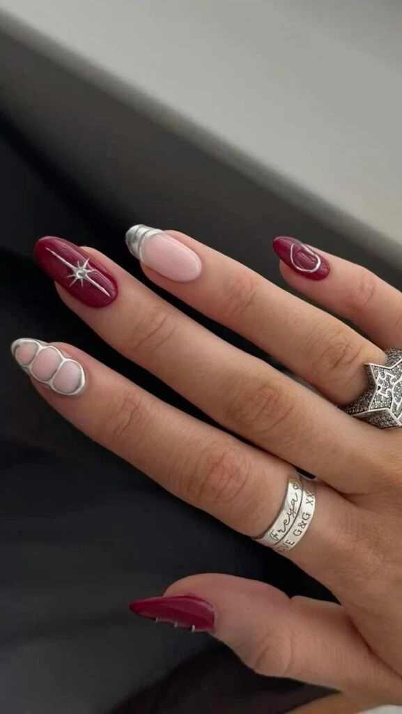 Tienen un aire bien dosmilero.