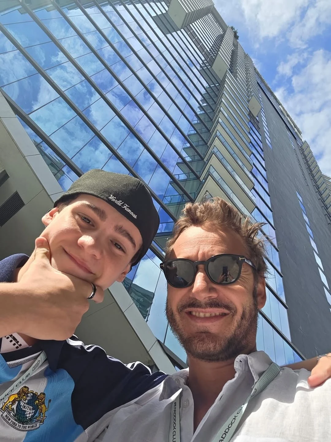 Benjamín Vicuña viajó a Miami con su hijo Bautista para ver la F1