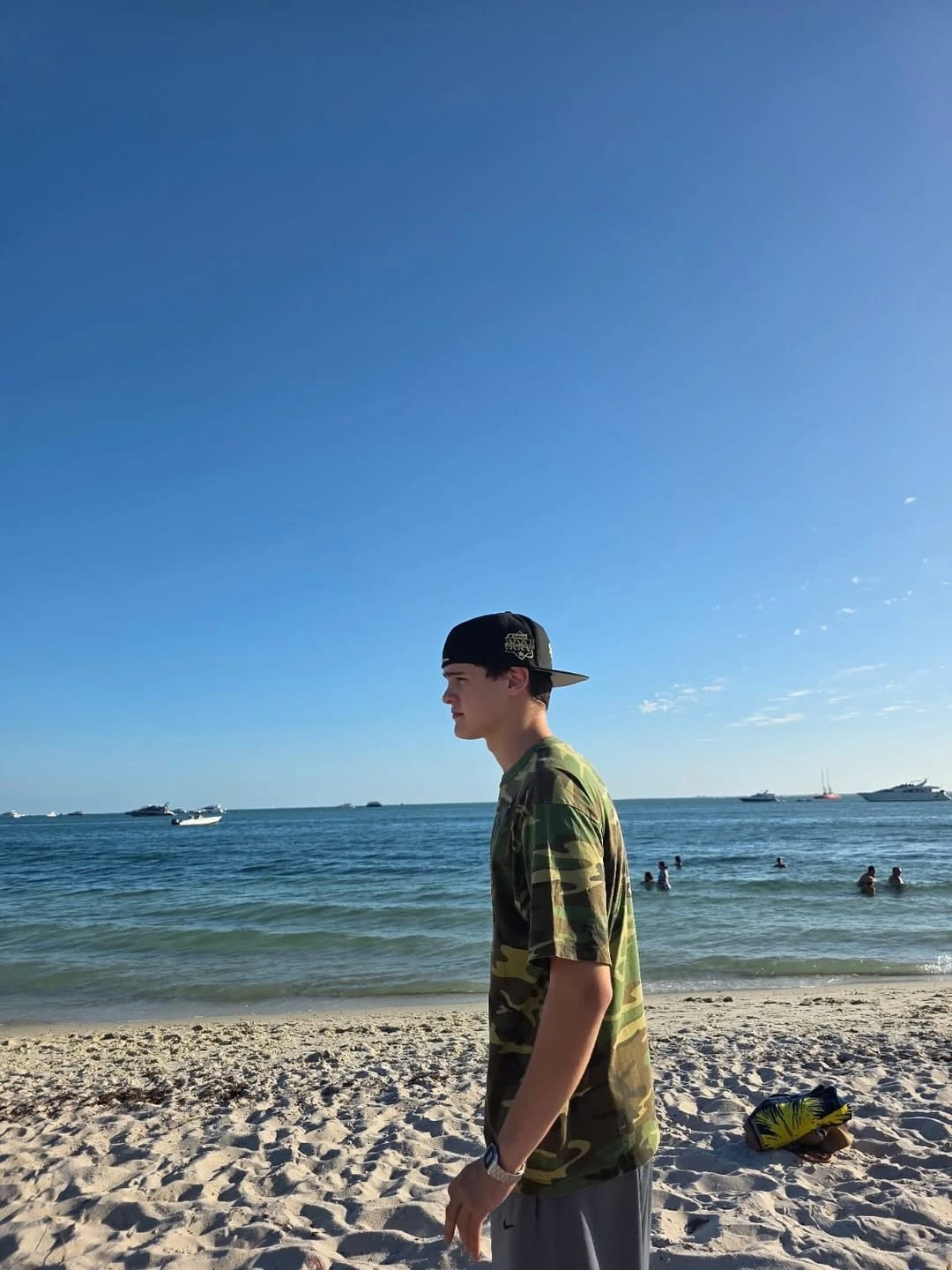 Benjamín Vicuña viajó a Miami con su hijo Bautista para ver la F1