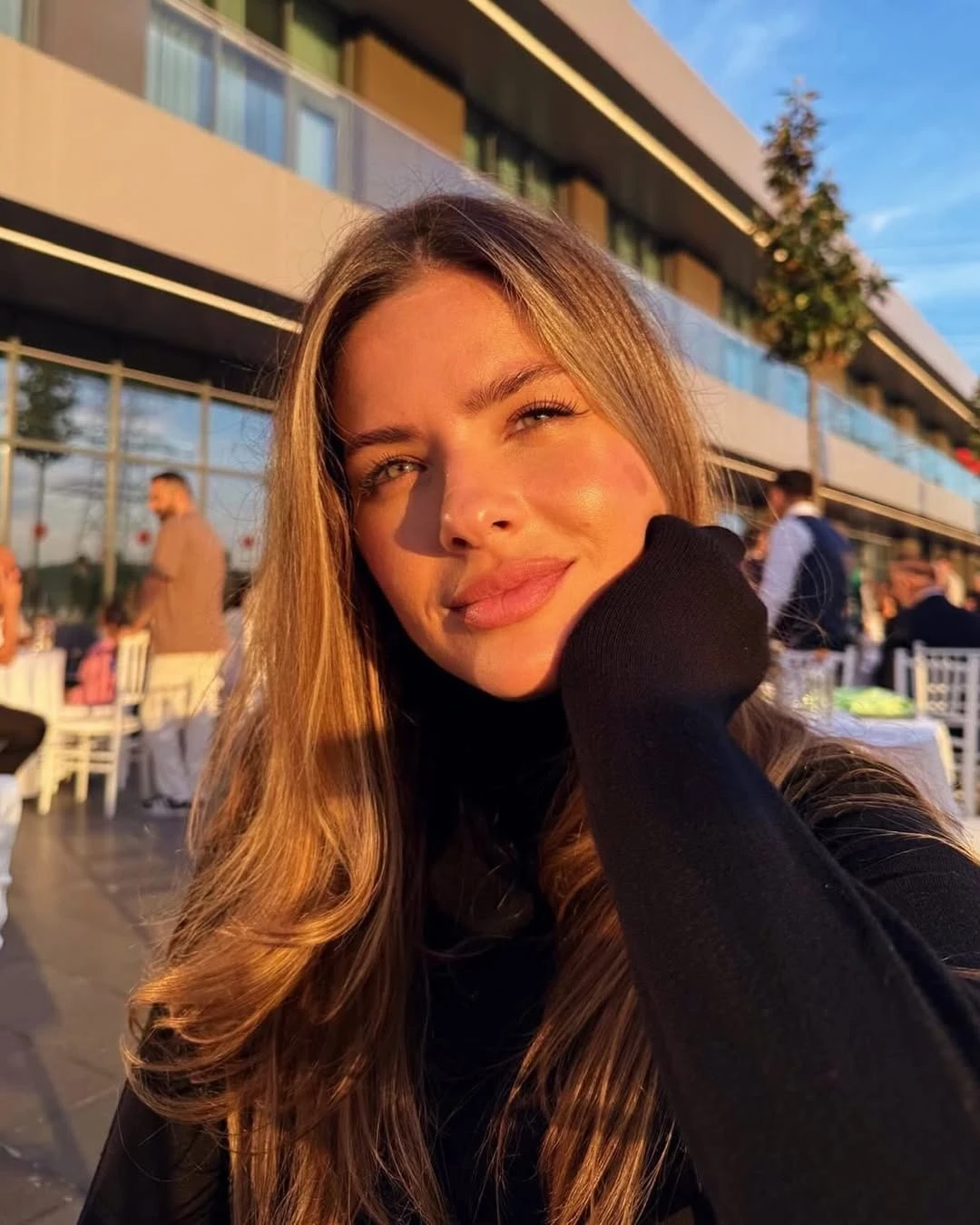 El look de la China Suárez en su regreso a Estambul