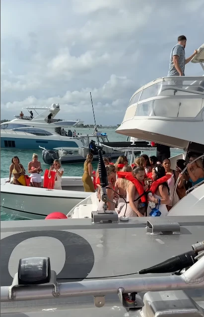 Equipos de rescate ayudaron al trasbordo