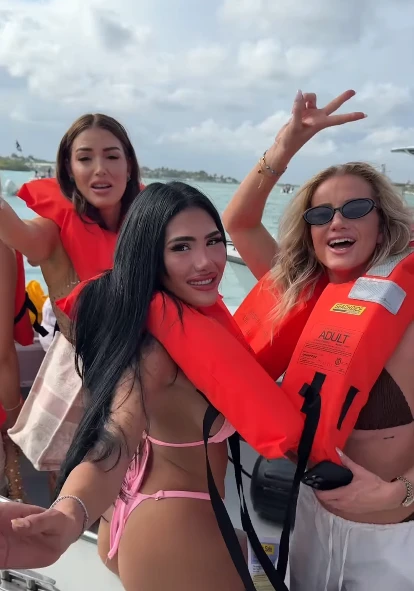 Influencers rescatadas