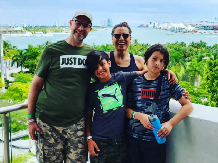 La cuenta de Instagram de Laura Leguizamon tiene varias fotos de viajes en familia donde se los ve felices.