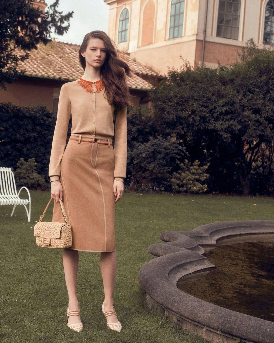 Fendi lanzó su colección en 2025.