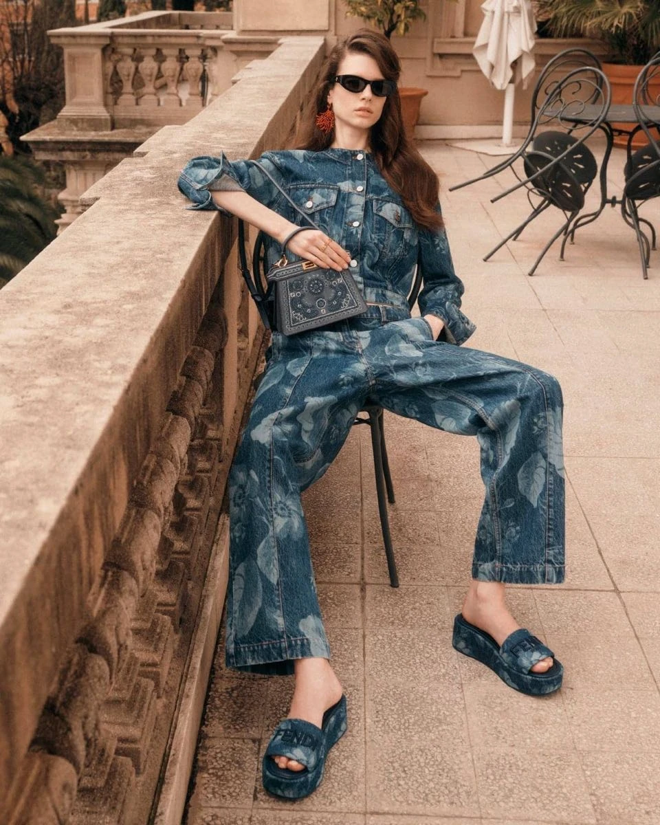 Fendi lanzó su colección en 2025.