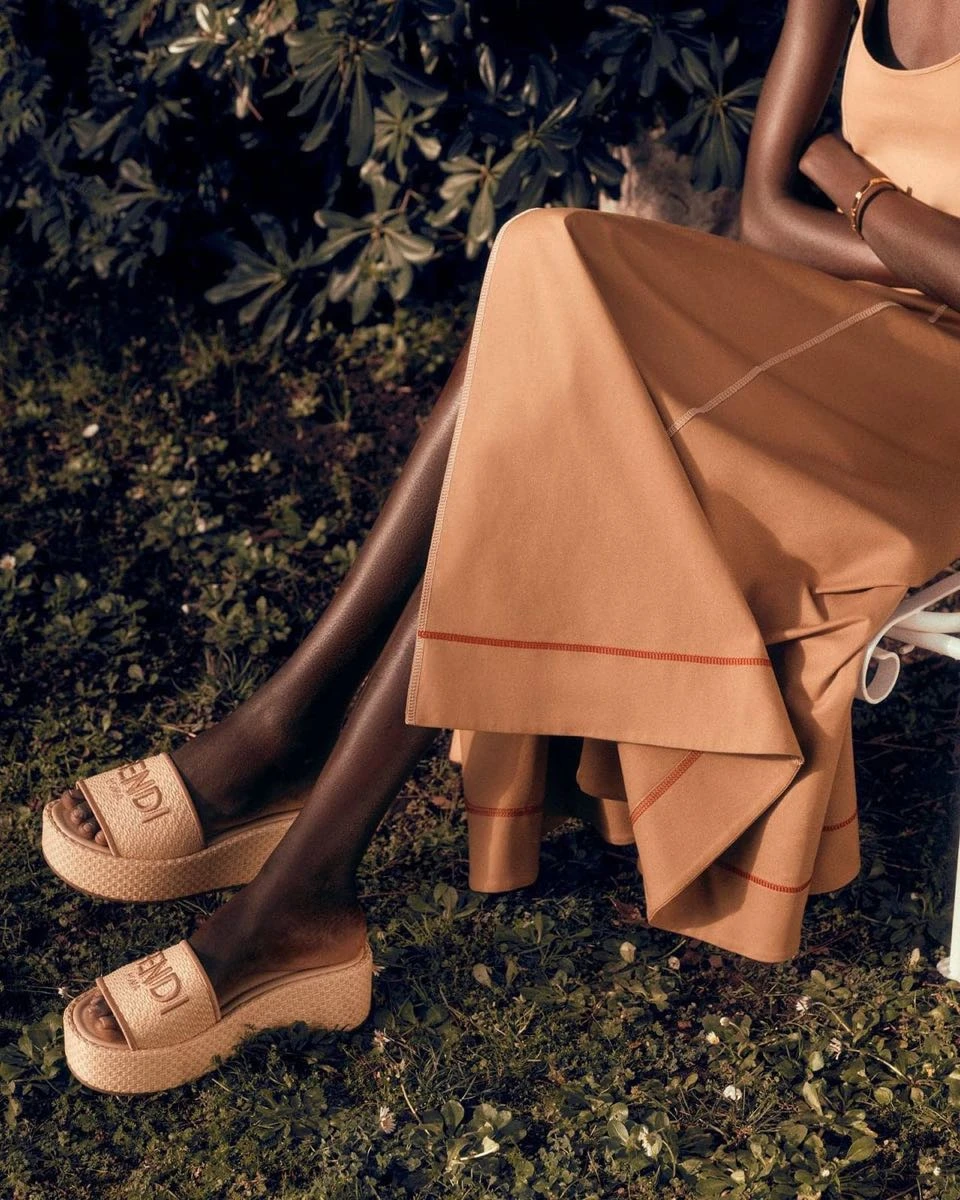 Fendi lanzó su colección en 2025.