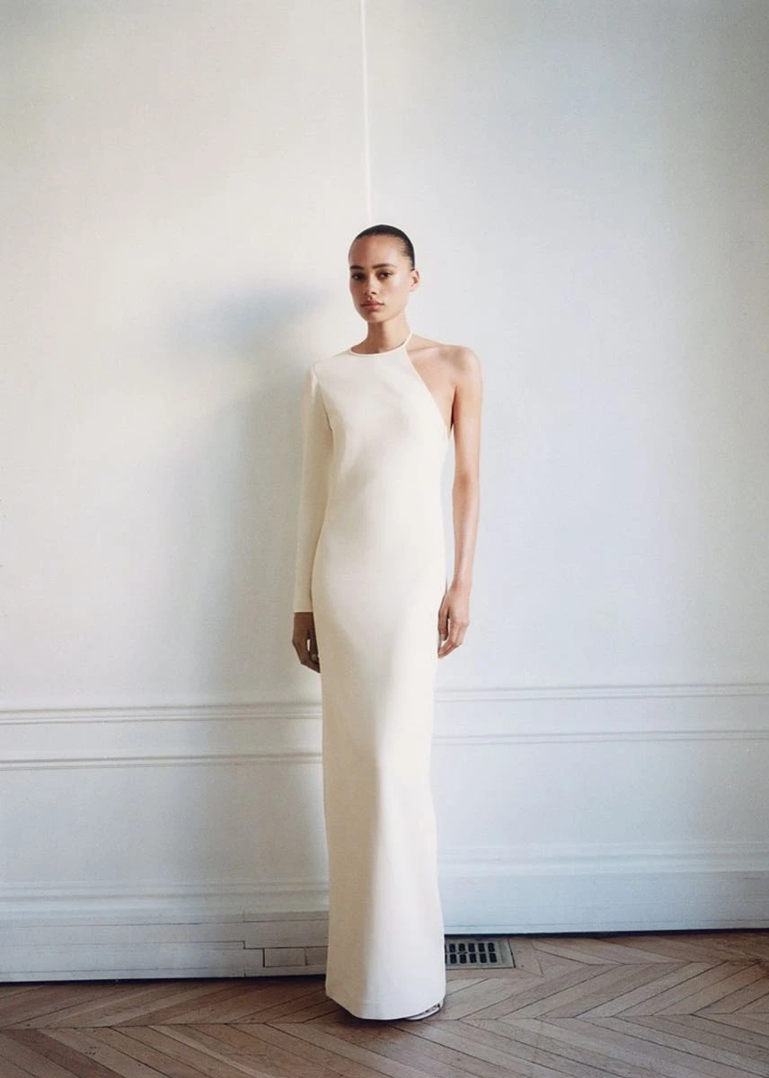 Mango Capsule presentó su colección 2025