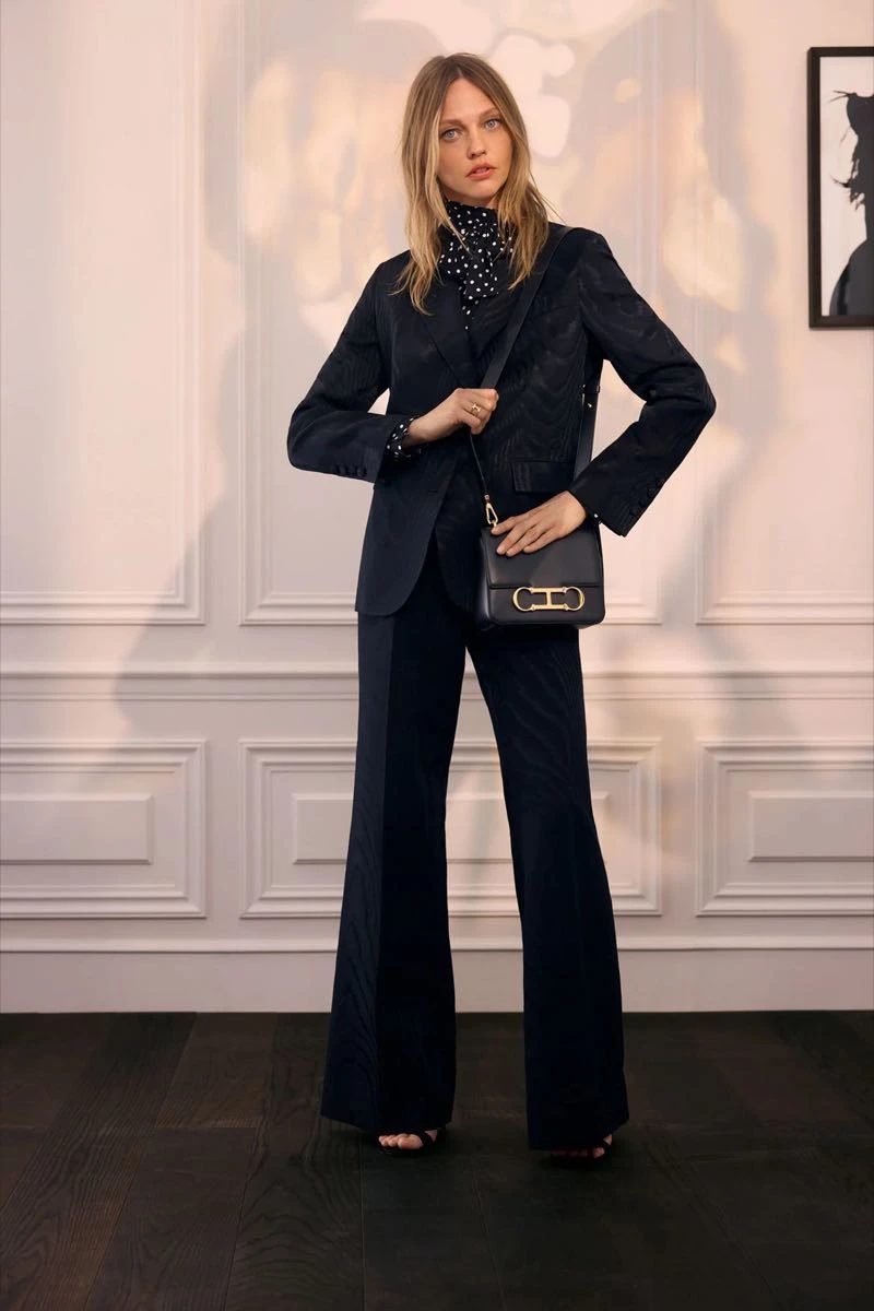 CH Carolina Herrera colección soirée otoño 2025.