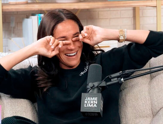 Meghan Markle se emocionó al hablar de Harry: "Ahora estamos en nuestra luna de miel"