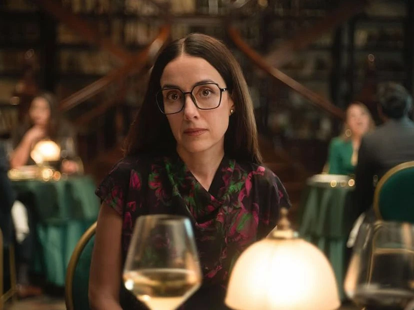 "Serpientes y escaleras", la nueva comedia negra